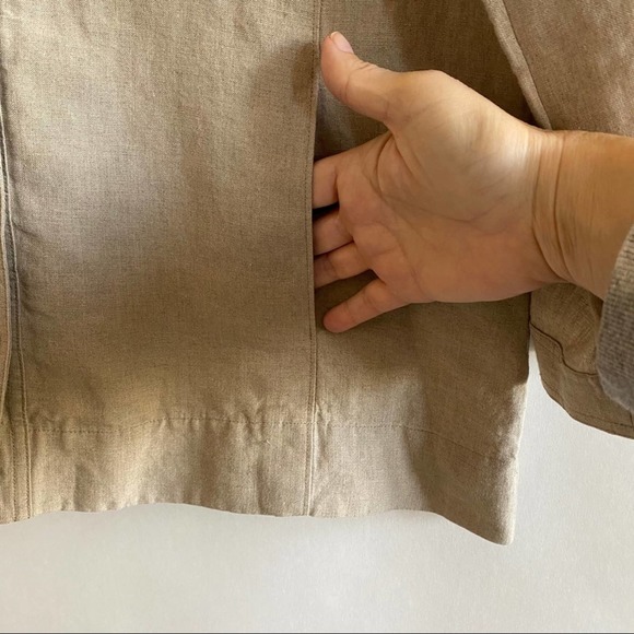 Eileen Fisher tan linen top buttons, 3/4 sleeve Medium - Picture 2 of 7